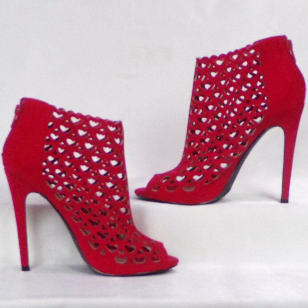 MADISON BY SHOEDAZZLE size 7 red faux-suede ultra-high-heel ankle booties - Picture 2 of 16